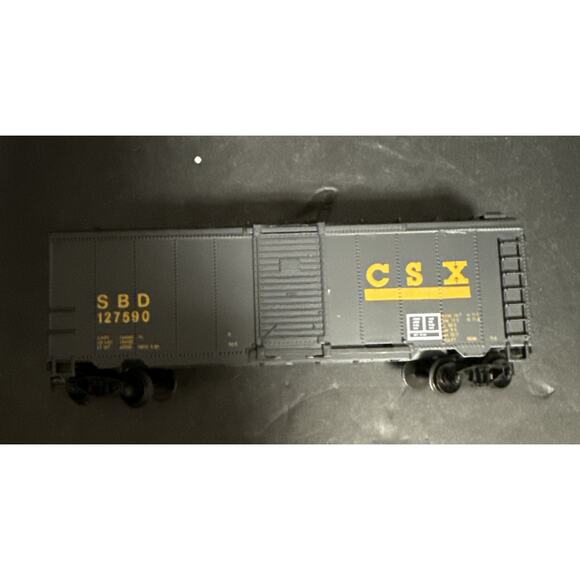 Life Like CSX Box Car HO Scale Train SBD 127590 8479 - Picture 2 of 8